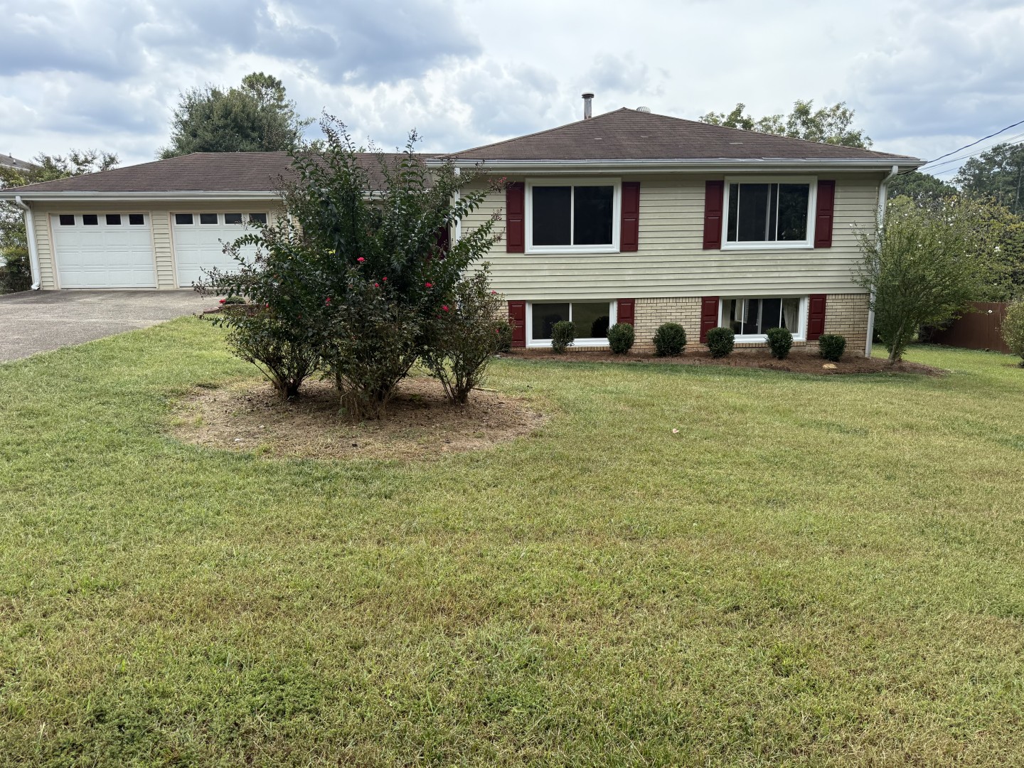 1106 Lincoln Dr, Marietta, GA 30066; 3BR/2BA Brick Ranch w/basement  for Lease at $2,400/month